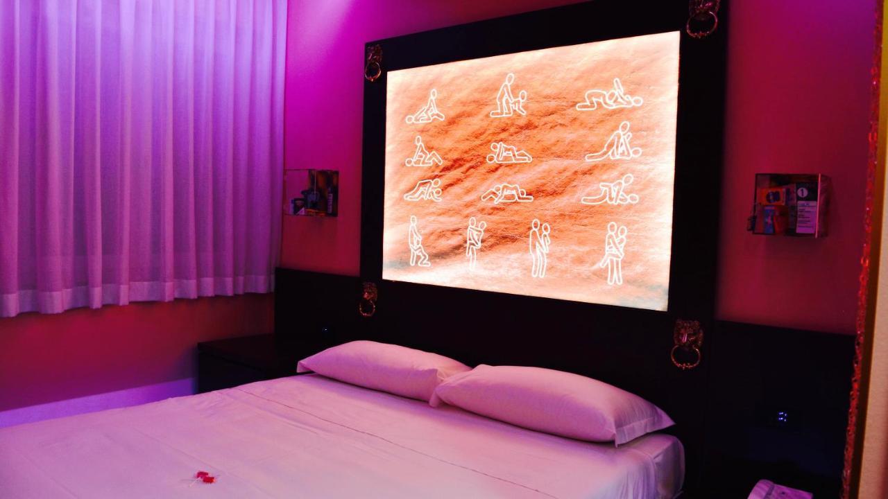 סיניסלו באלסמו C Rooms - Love Motel Monza מראה חיצוני תמונה